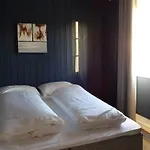 Tobiasbrygga 아파트호텔 헤닝스베르