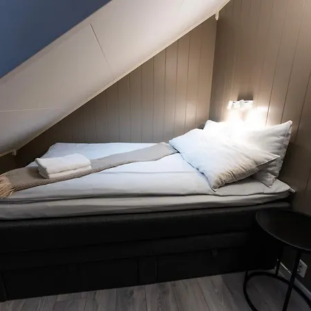 Tobiasbrygga 3* Henningsvær