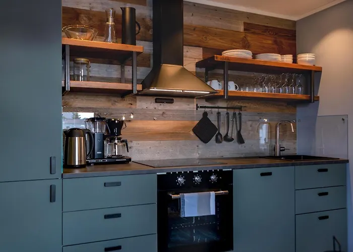 Tobiasbrygga 4* Henningsvær