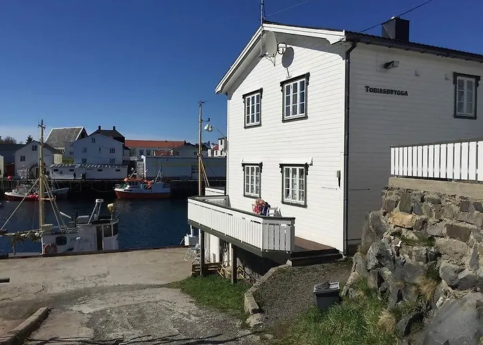 Apartahotel Tobiasbrygga Henningsvaer