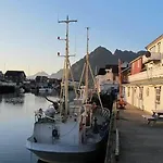 Tobiasbrygga Aparthotel 4*